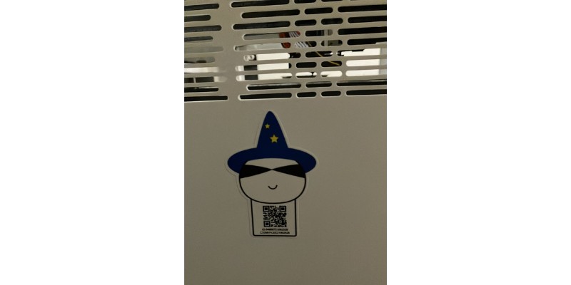 Cuva Creality’s mascot on the side of the printer