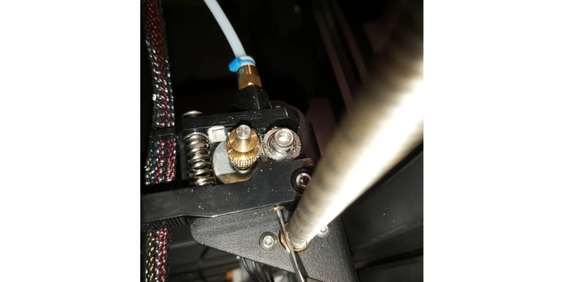 filament grinding at lower print temperature
