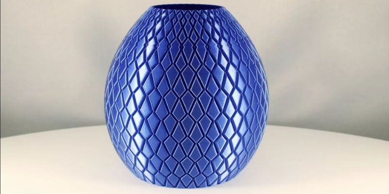 Checkered Vase Egg