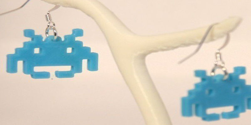 3D Printed Videogame Earrings Space Invaders