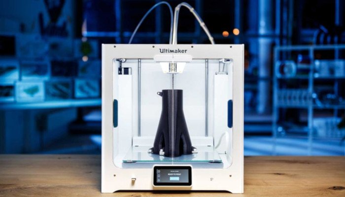 Ultimaker S5 large 3d printer